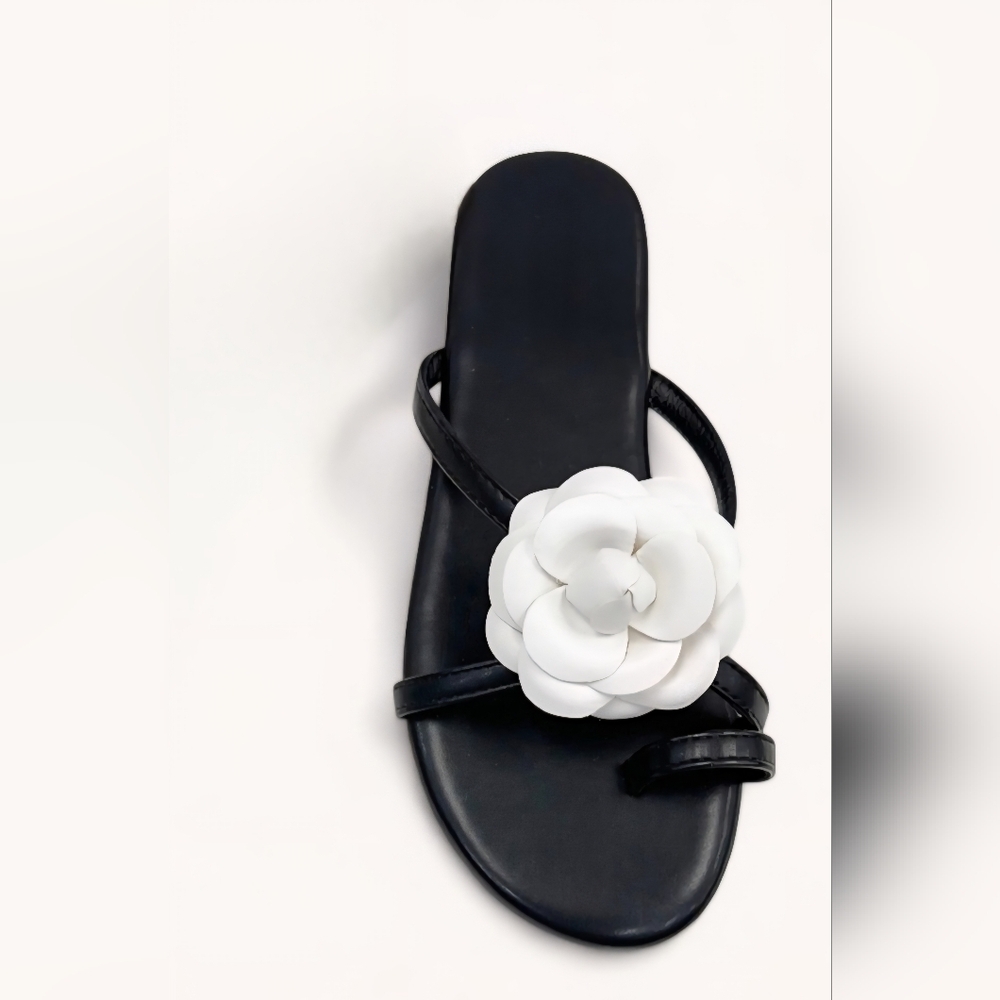 #75553 🛑(6/7.5/8/8.5/9/10) Most Fabulous Camelia Flower Strap Sandal Slides - Picture 2 of 3